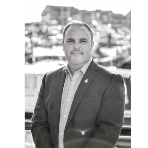 Image of Executive Heads' Director, Craig Elvin, on the press release about the Non-Executive Director Event
